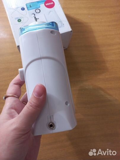 Мини швейная машинка