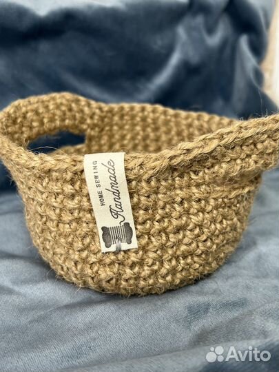 Корзинка из джута для интерьера