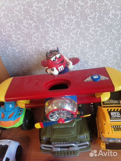 Игрушки