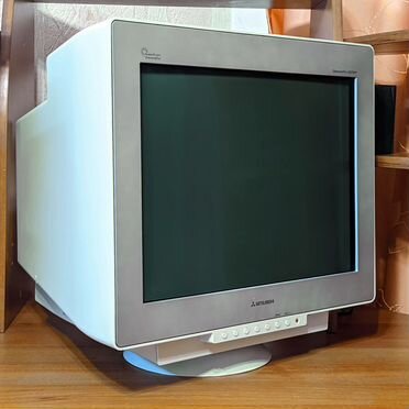 ЭЛТ монитор Mitsubishi Diamond Pro 2070 SB