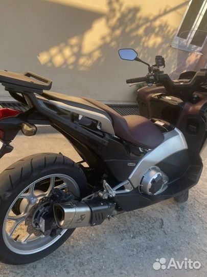 Мотоцикл,максискутер