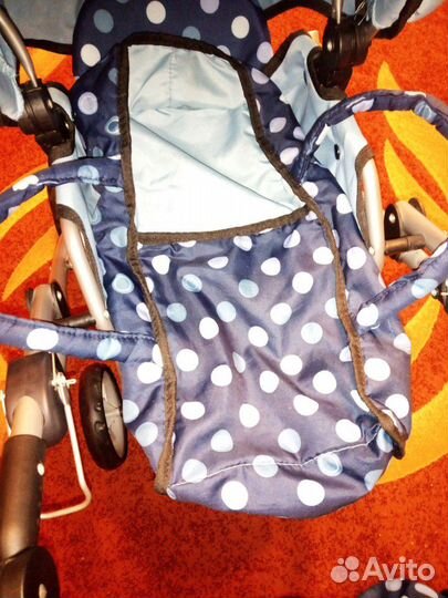 Коляска для кукол