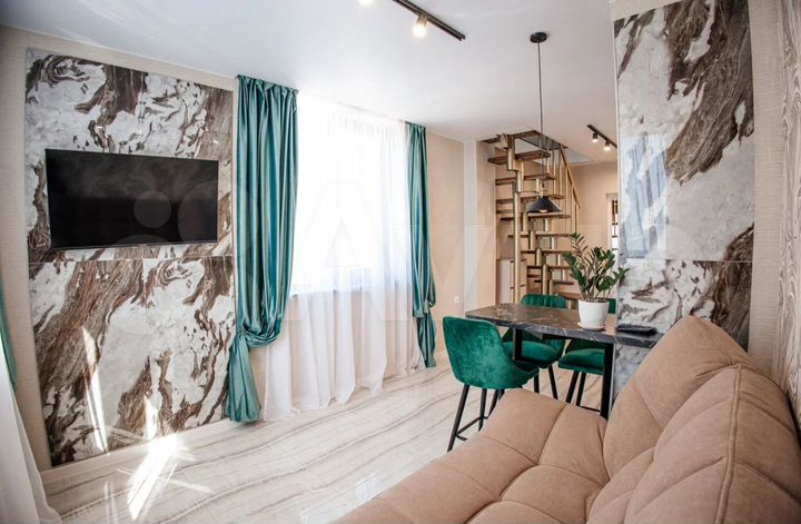 3-к. квартира, 60 м², 3/3 эт.