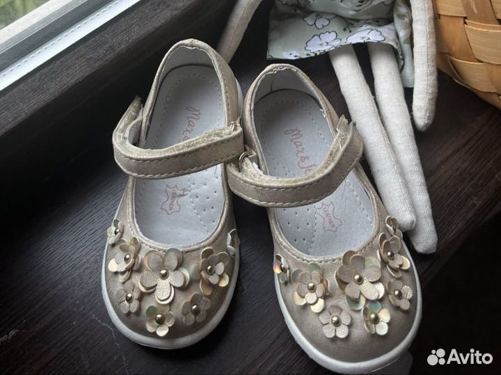 Туфли кожаные для девочки 22 размер