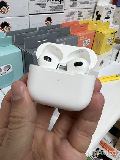 Беспроводные наушники Apple AirPods 3. Ориджинал