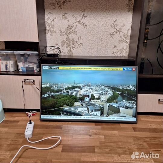 Телевизор dexp 43, SMART tv