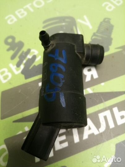 Насос омывателя Ford Focus 2 1.8 2008Г.в