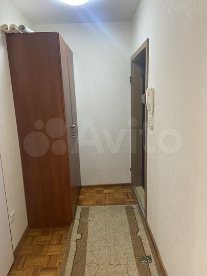 1-к. квартира, 43 м², 2/5 эт.