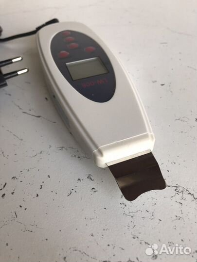 Ультразвуковая лопатка для чистки лица