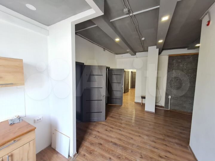 Продам помещение в нежил здании 95 м2, Фадеева 1