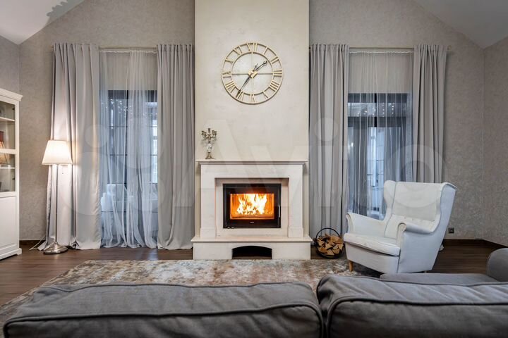 Дом 252 м² на участке 19 сот.