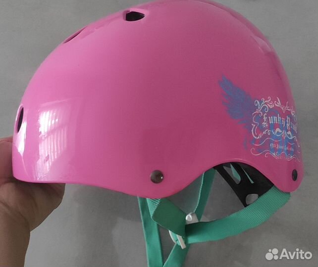 Шлем для девочки Reaction в идеале