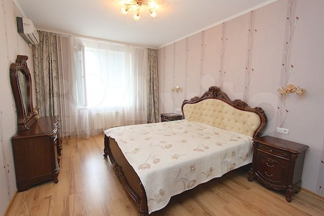 2-к. квартира, 75 м², 2/9 эт.