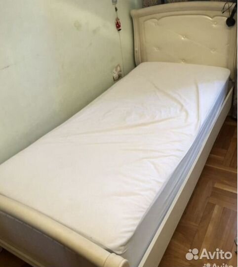 Детская кровать +ортопедический матрас