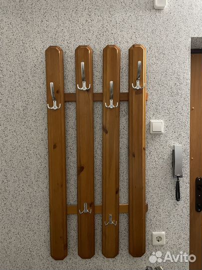 Вешалка для верхней одежды