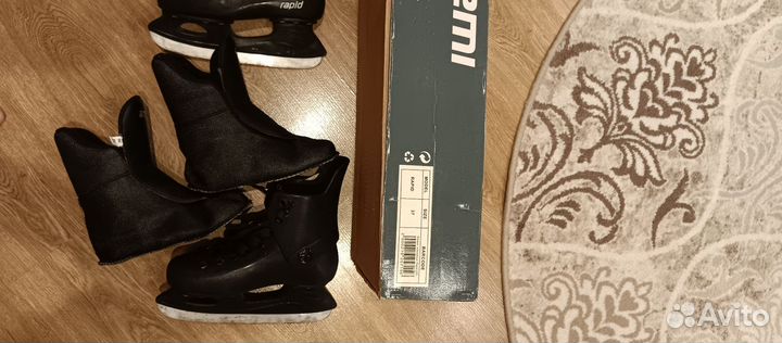 Коньки детские