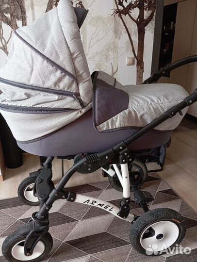 Прогулочная коляска бу