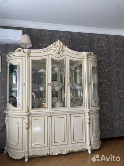 Комод для посуды