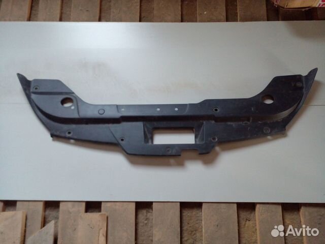 Капот Chevrolet Cruze 2012 год дефект