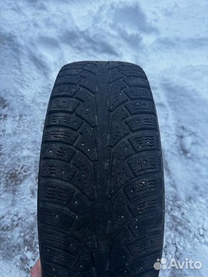 Nokian Tyres Hakkapeliitta 5 215/65 R16