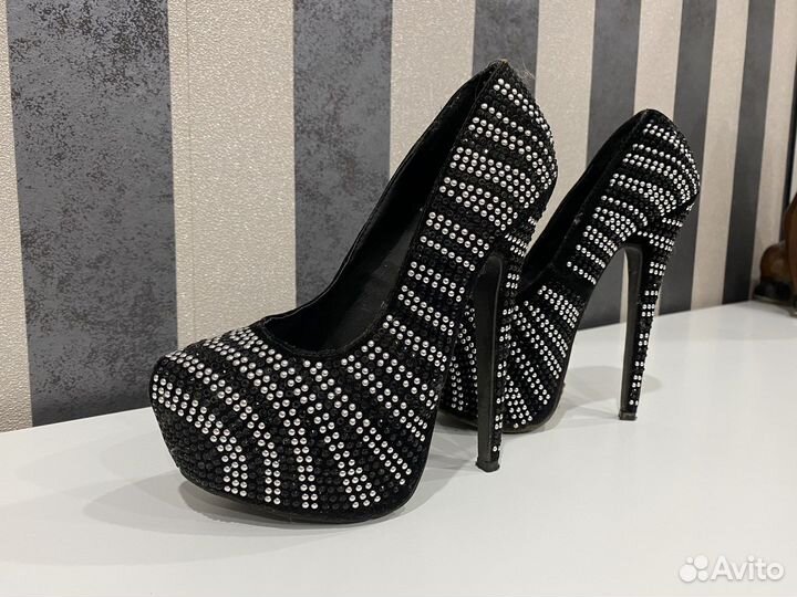 Продам туфли