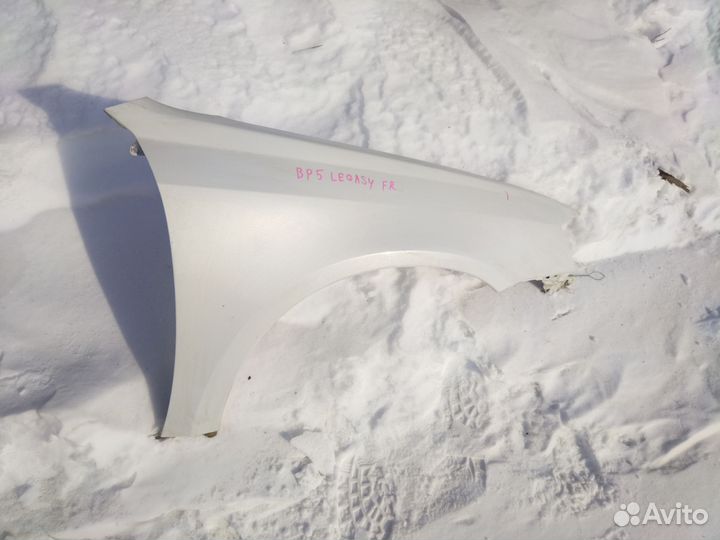 Крыло Subaru legacy BL5 BP5 правое переднее