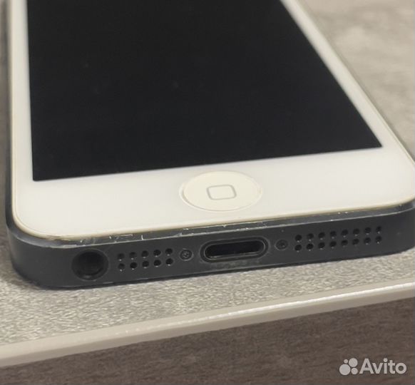 iPhone 5, 64 ГБ
