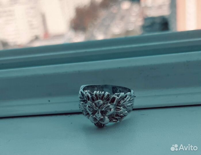 Кольцо династии Львов