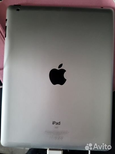 Планшет apple iPad первого поколения 2010