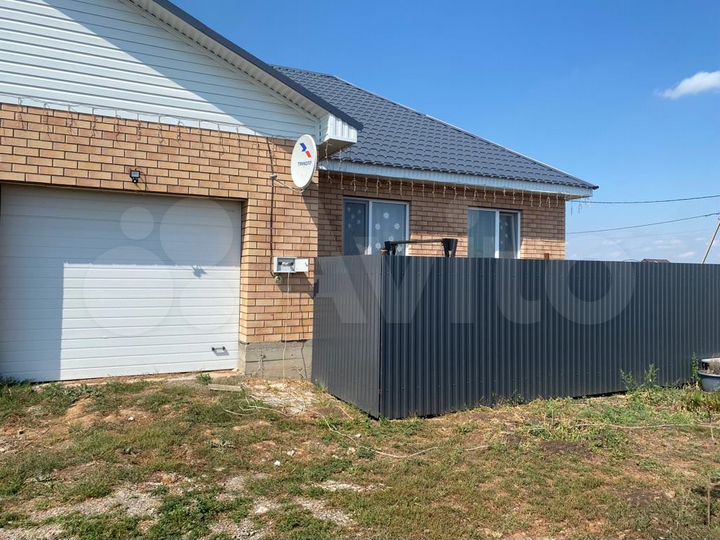 Коттедж 115 м² на участке 6 сот.