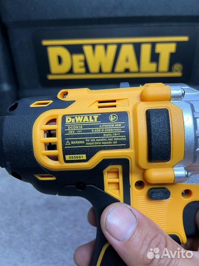 Шуруповерт DeWalt 36v, ударный