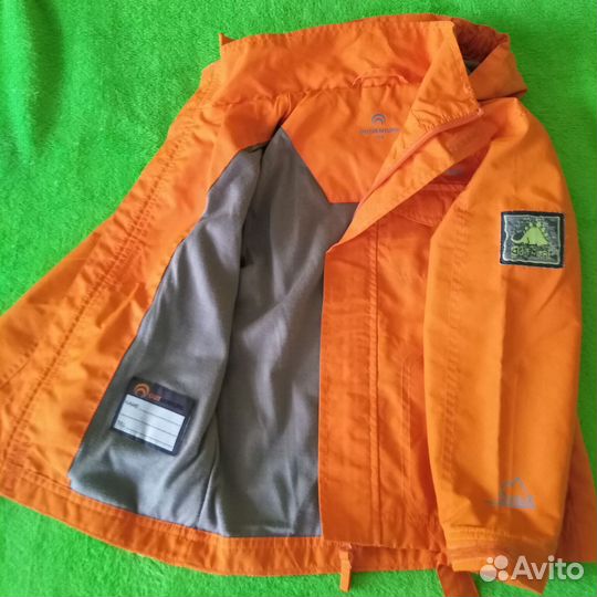 Ветровка детская 104