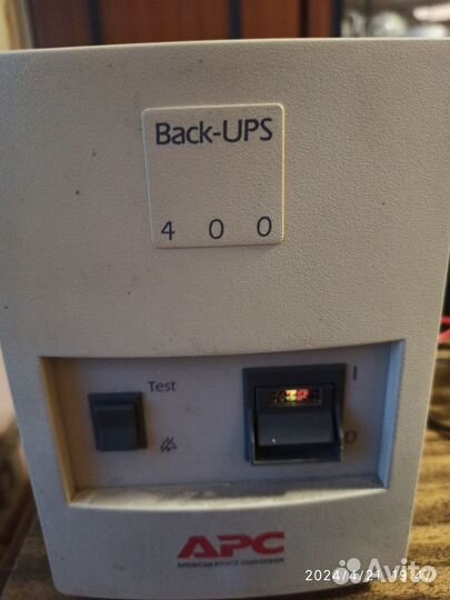 Ибп APC Back-UPS 400 и APC Back-UPS CS 500