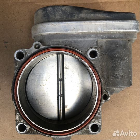 Дроссельная заслонка BMW X5 E70