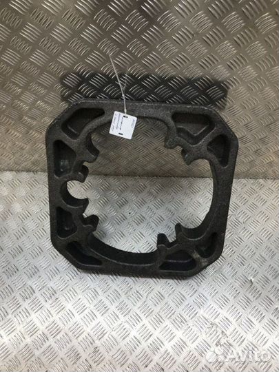 Ящик для инструментов Ford Focus CB4 asda