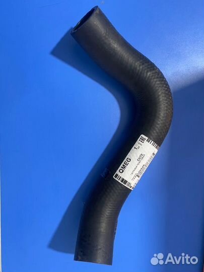 Патрубок радиатора верхний левый Toyota Land