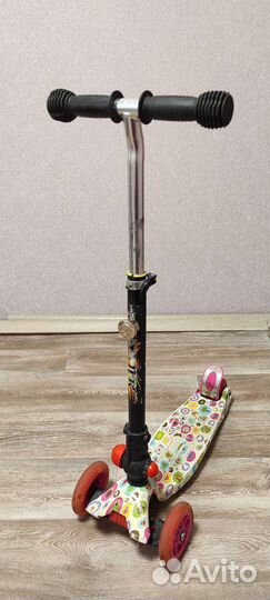 Самокат детский трехколесный