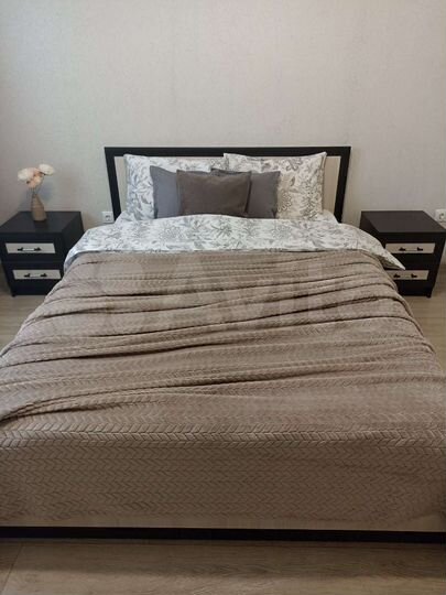 2-к. квартира, 70 м², 10/17 эт.