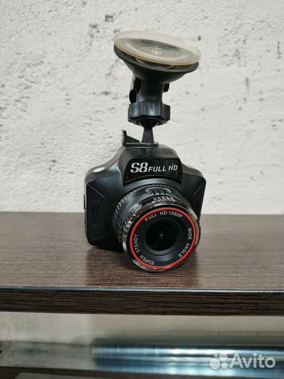 Автомобильный видеорегистратор