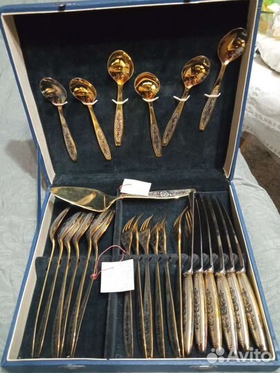 Набор столового серебра