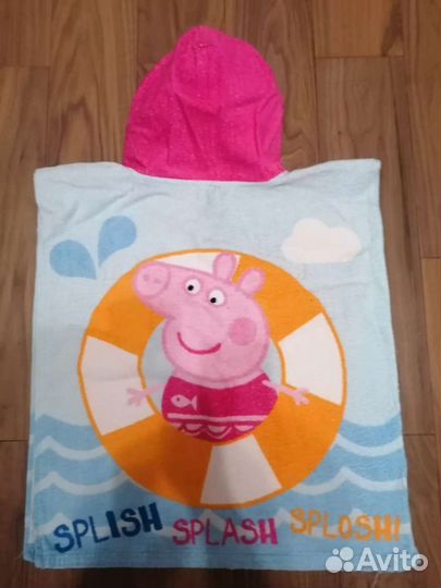 Пляжные полотенца и купальник Gymboree