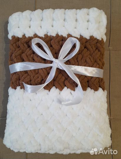 Плед из Ализе пуффи