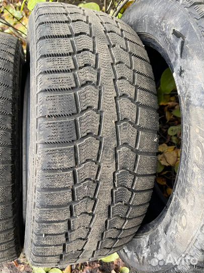 Pirelli Winter Ice Control 205/55 R16 94T