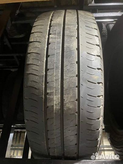 Goodyear EfficientGrip 225/65 R16C