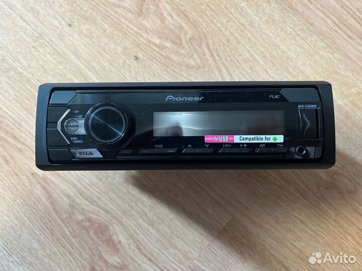 Аудиомагнитола