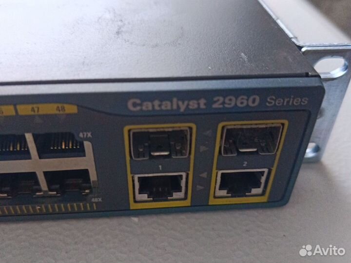 Сетевой коммутатор Cisco Catalyst 2960