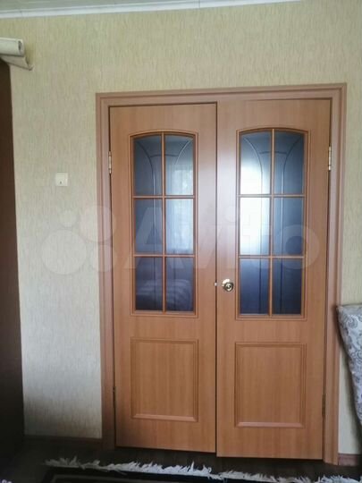 2-к. квартира, 52 м², 1/3 эт.