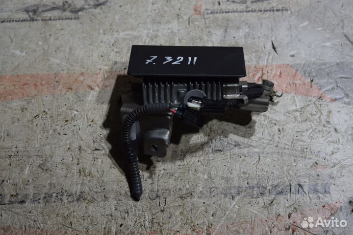 Резистор топливного насоса c Toyota Mark X GRX121