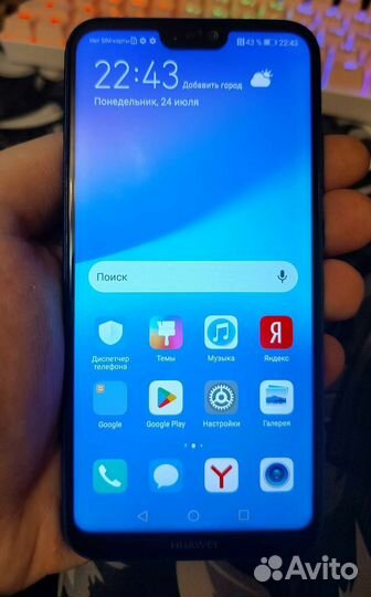 Телефон Huawei p20 lite