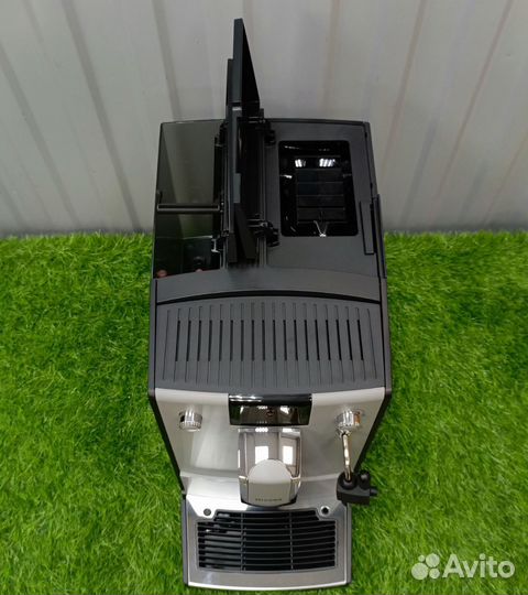 Кофемашина автоматическая Nivona nicr 555 (новая)